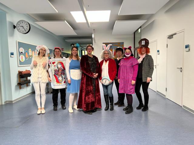 Lehrer in guter Atmosphäre